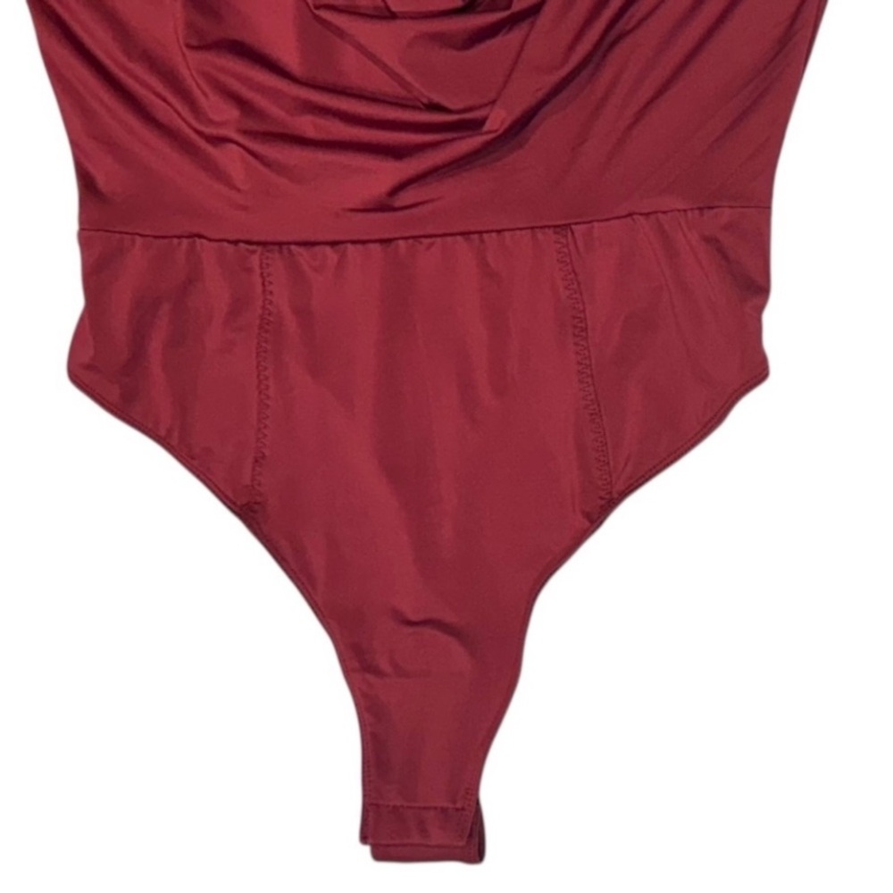 NWOT FREE PEOPLE Intimately Deep Plunge Sexy Satin Red Thong Bodysuit NWT Large - Picture 10 of 13